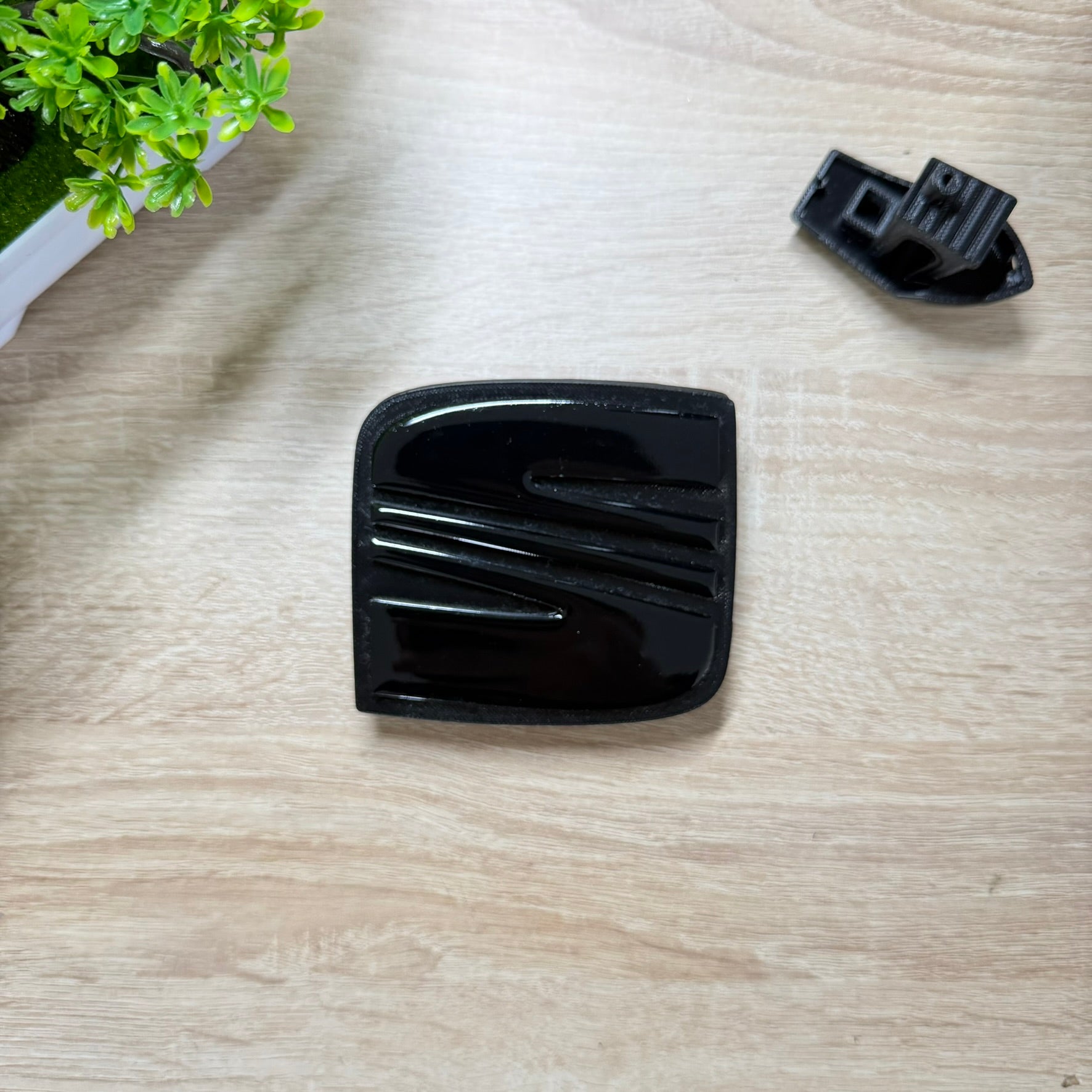 Tirador de maletero Seat León MK1 / Cupra / FR (1999-2005)