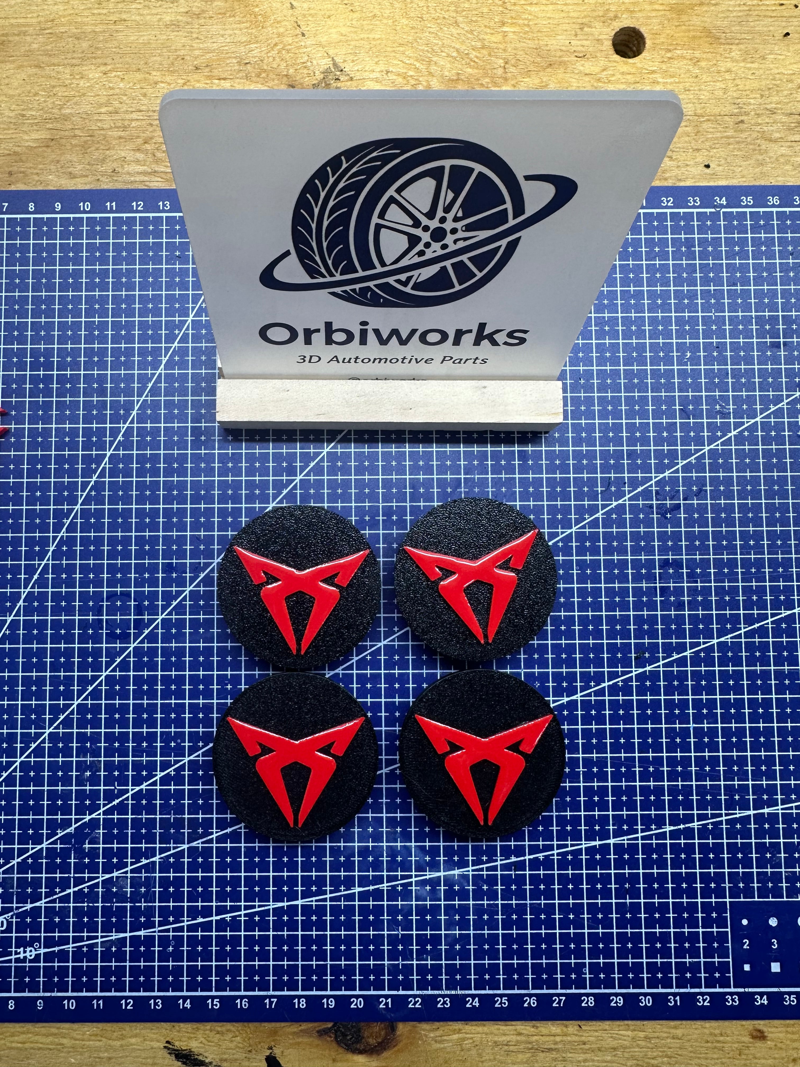Tapabujes 56 mm Seat / Cupra para Ibiza 6L y León MK1