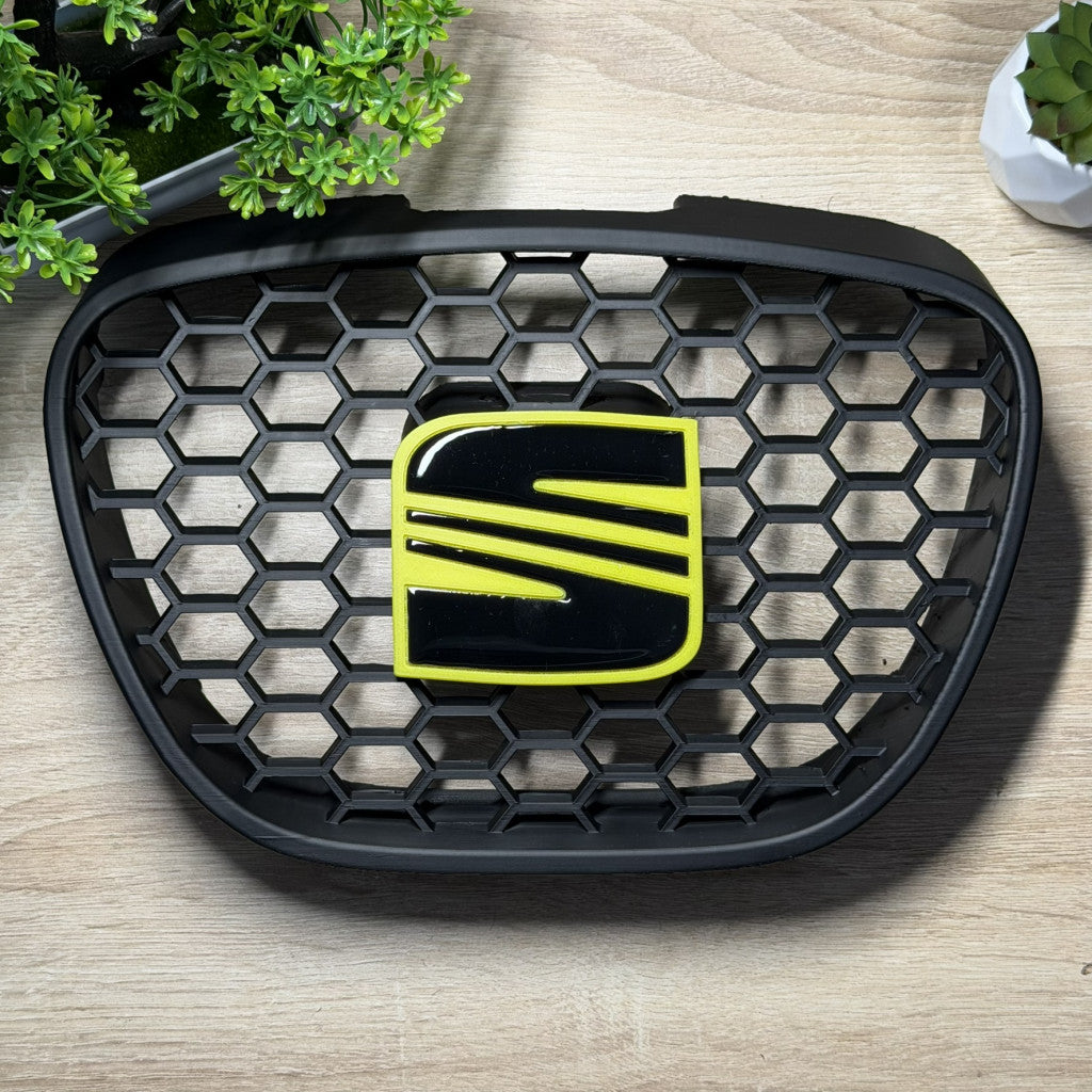 Rejilla central panal de abeja Seat Ibiza 6L (2002–2008)