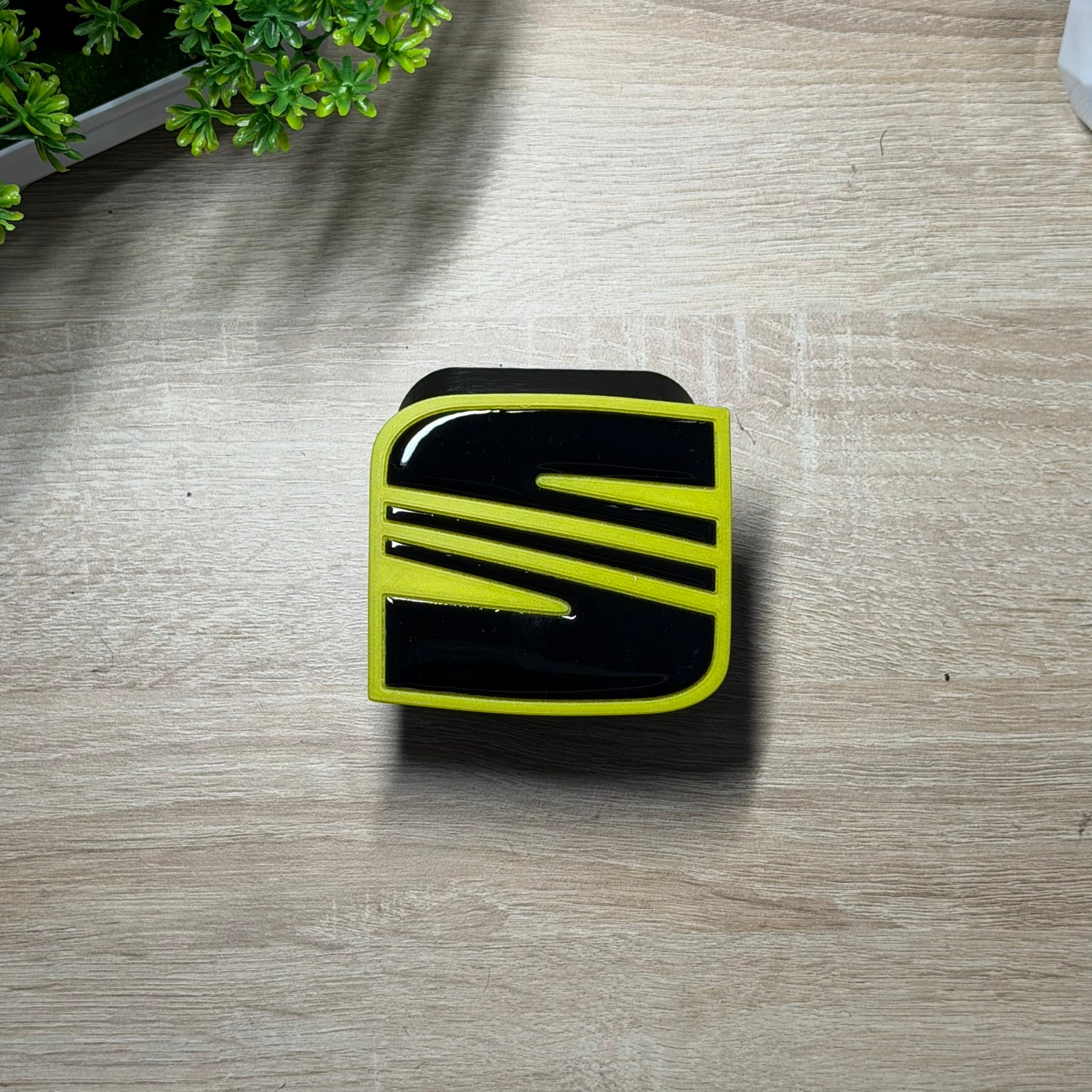 Austauschbares Logo für OrbiWorks-Grills