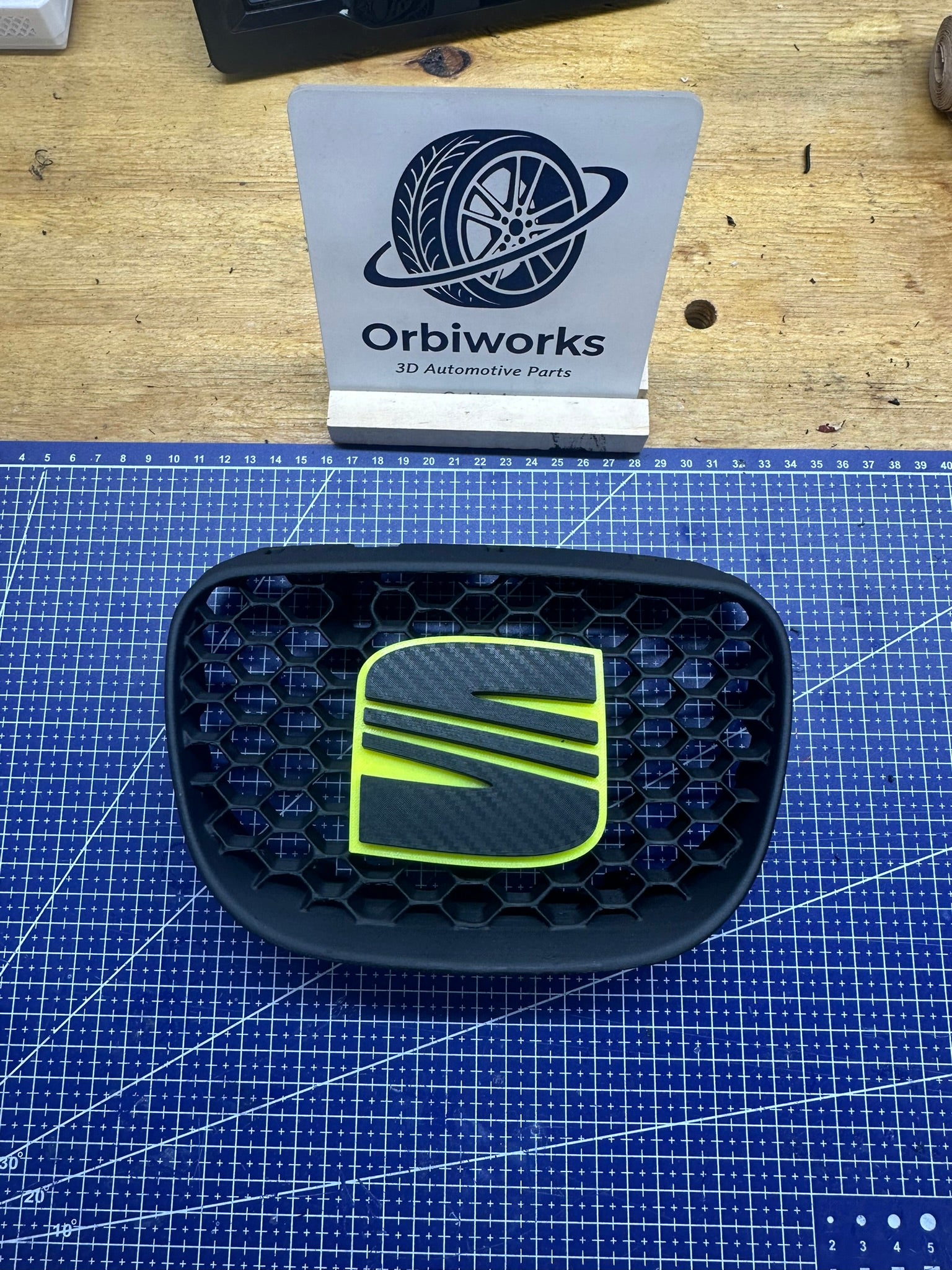 Rejilla frontal Seat Leon MK1 Cupra